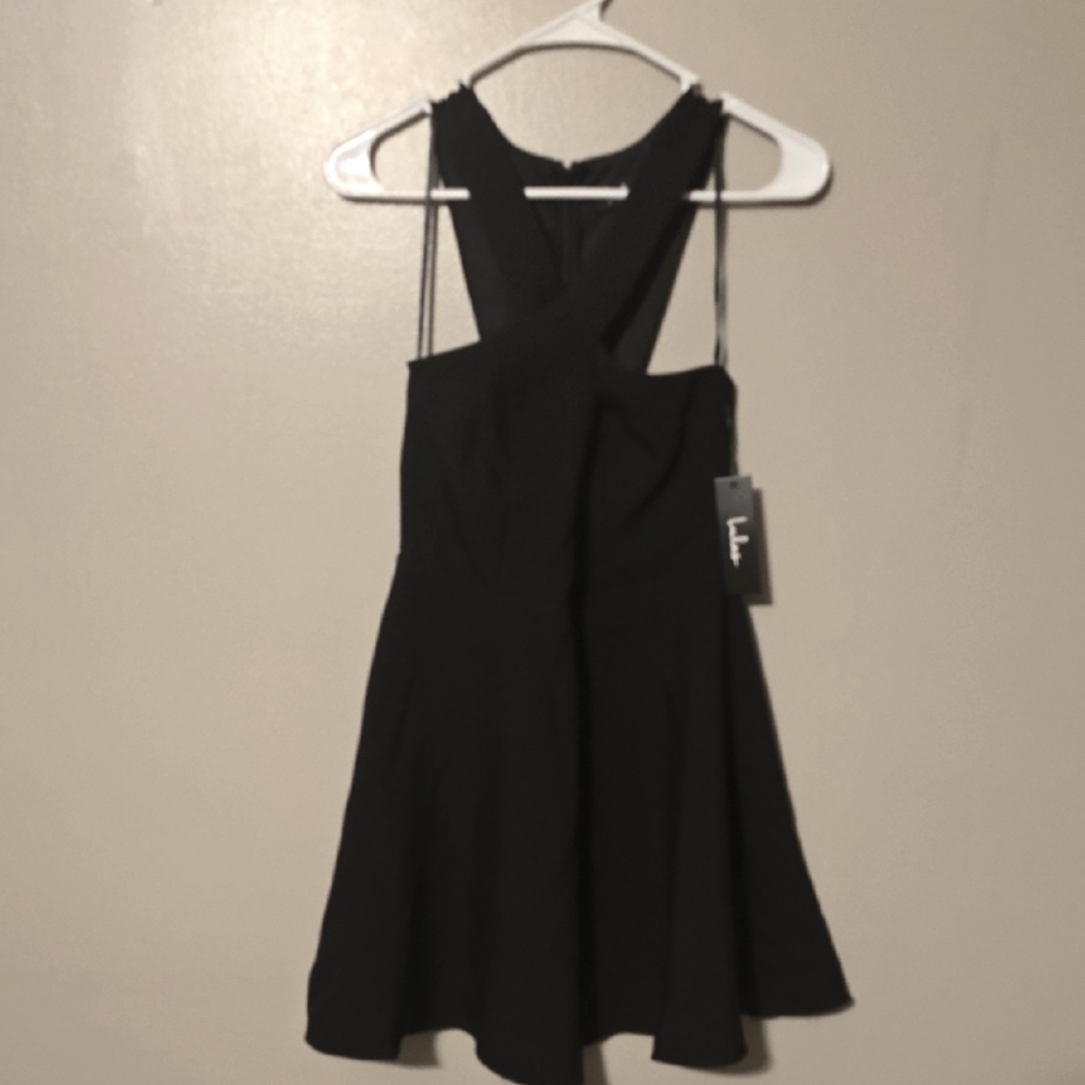 Lulus‎ Womens Dress Medium Black Skater Fit and Flare Cross Sleeveless Party New